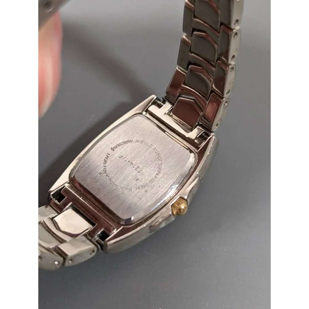 Avon Womens Two Tone Crystal Accent Date Indicator Classic Watch 6.5 inch‎
